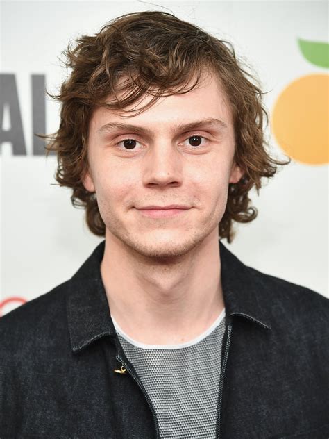 Evan peters